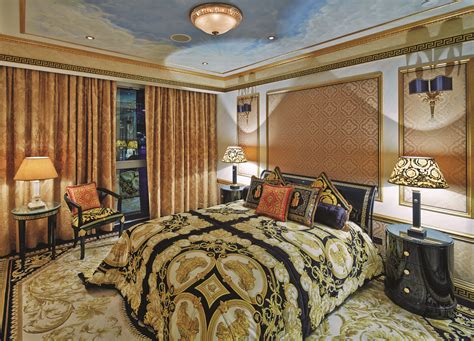 versace rooms